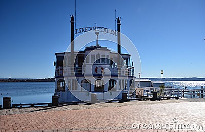 Lake Rotorua. New Zelandiya.Parohod. Editorial Stock Photo